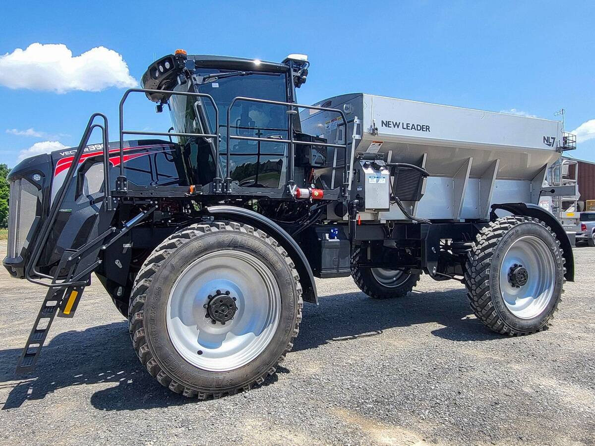 New Leader’s NL710 Focuses on Speed, Simplicity, and Getting Acres Covered