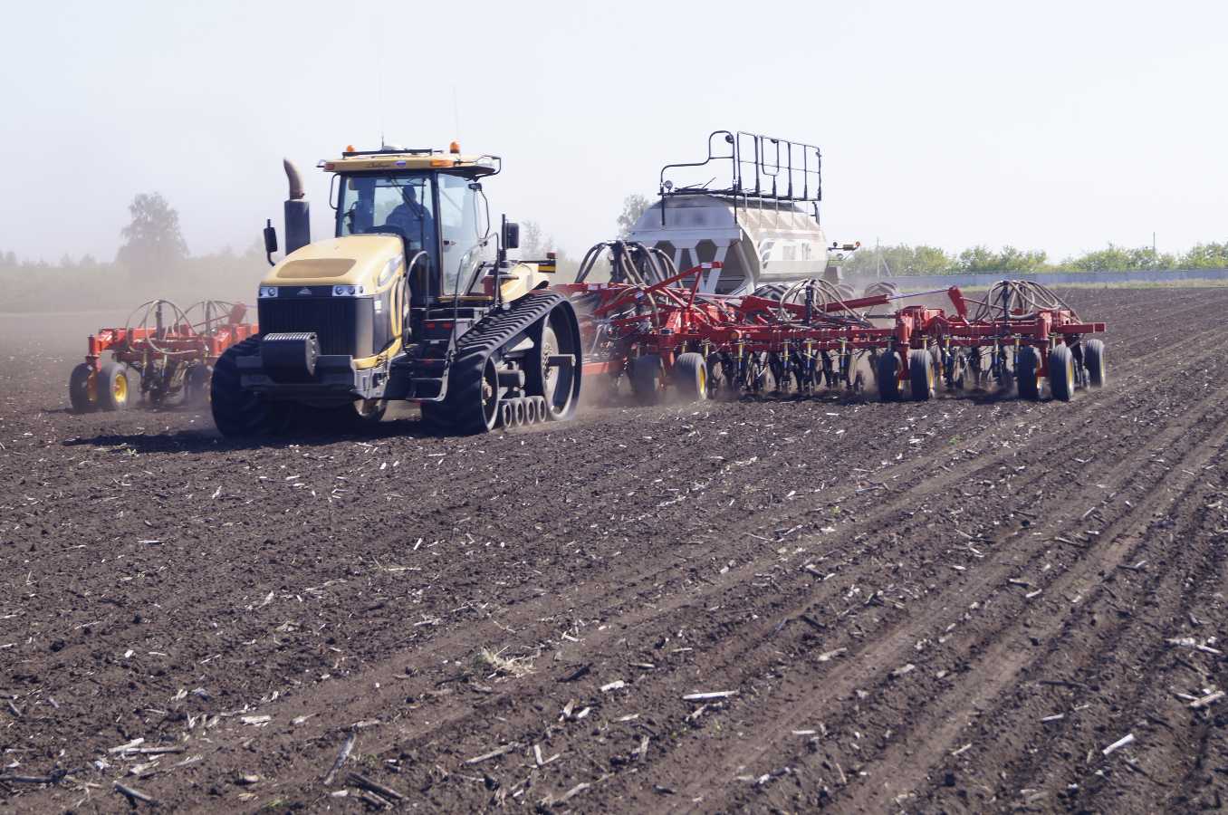 What Farmers Should Consider Before Buying a Planter