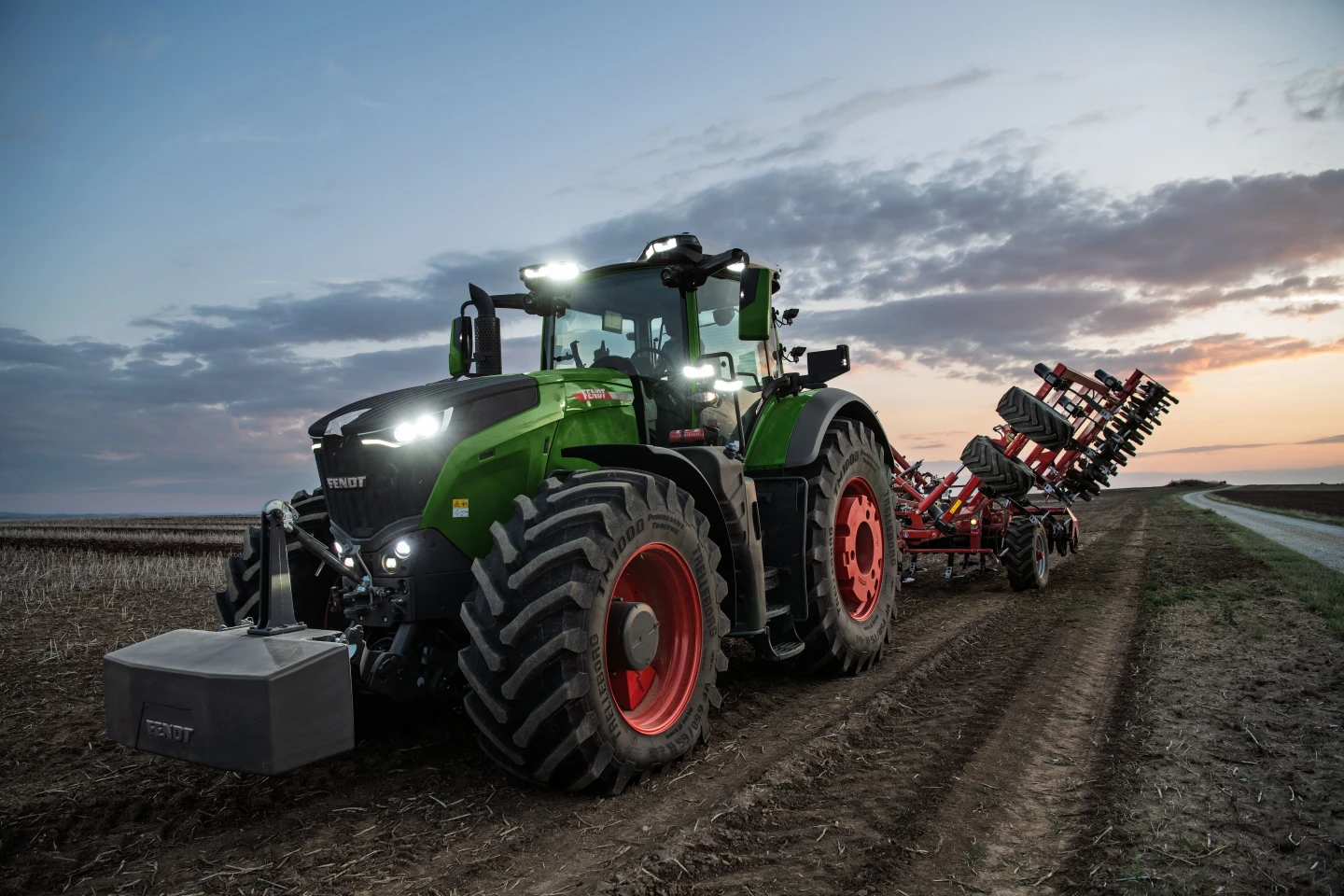 Fendt Pushes Autonomous Tractors Toward Everyday Farm Work